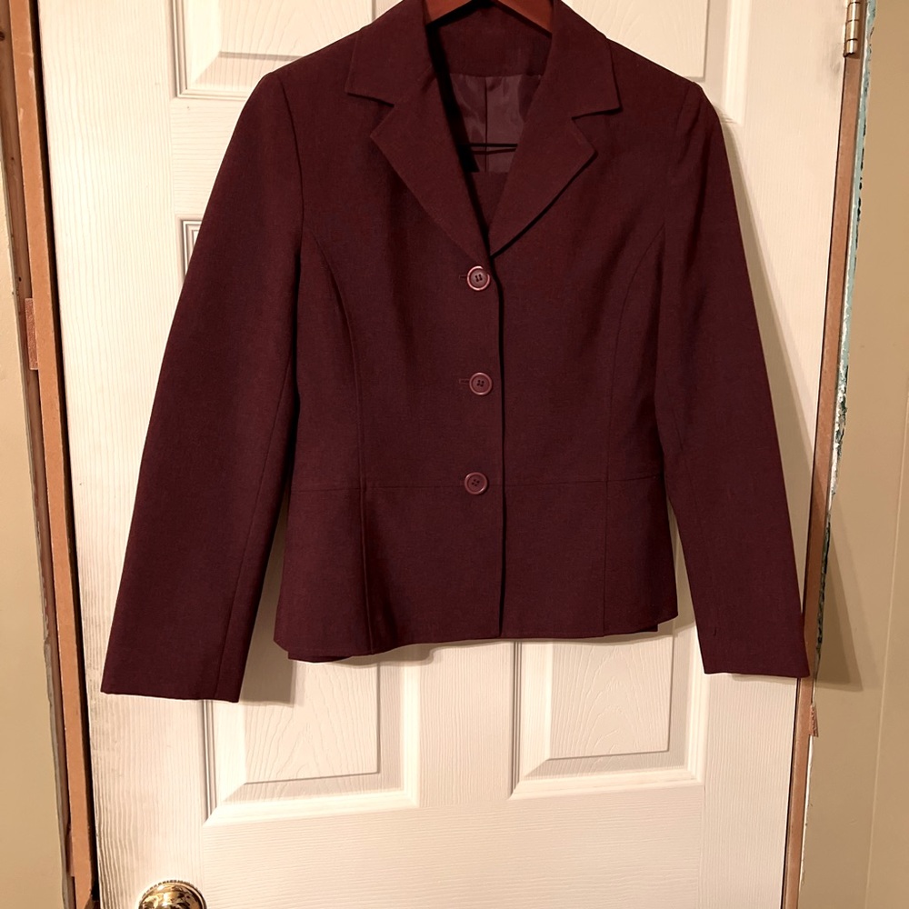 Women's Long Sleeve Tailored Blazer Dress Jacket - Burgundy